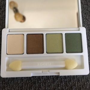 Clinique Eyeshadow Palette